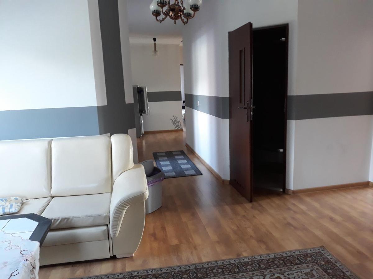 Pod Piramida Villa Lugniany Ngoại thất bức ảnh