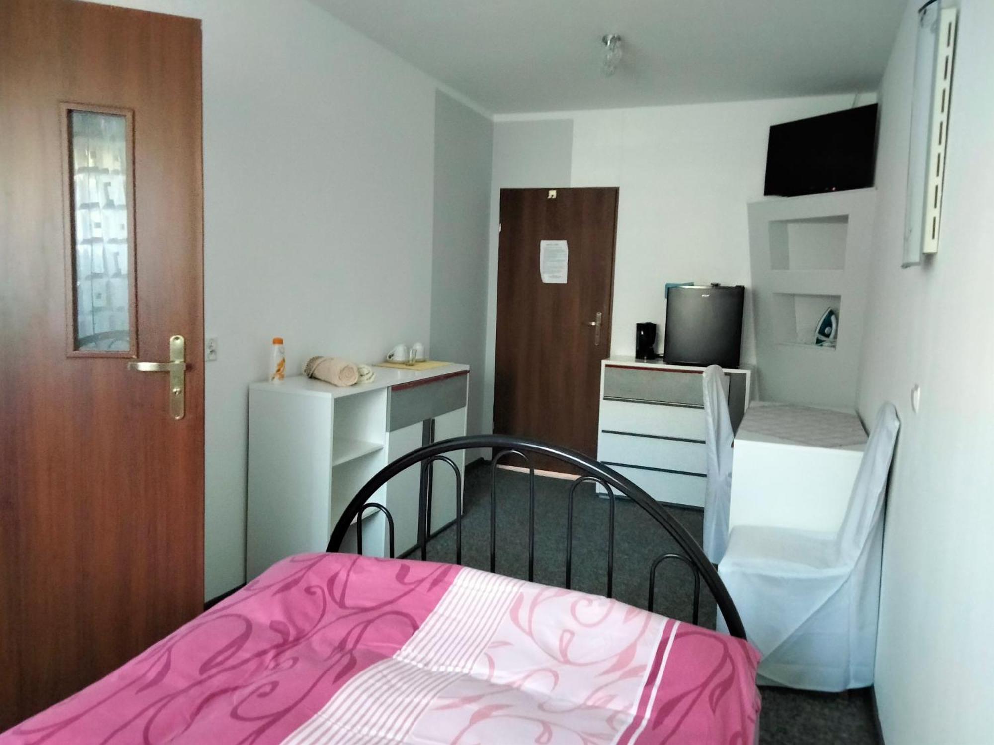 Pod Piramida Villa Lugniany Phòng bức ảnh